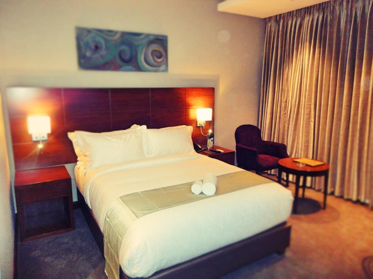 The Grand Palace Hotel Singine Rum bild